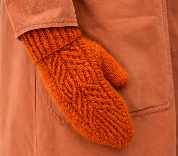 52 WEEKS OF ACCESSORIES - Image 9