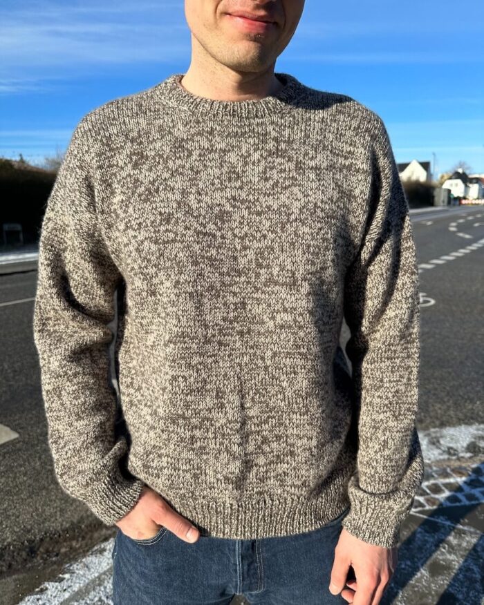 PETITE KNIT Uppskrift | Melange Sweater Man (á ensku)